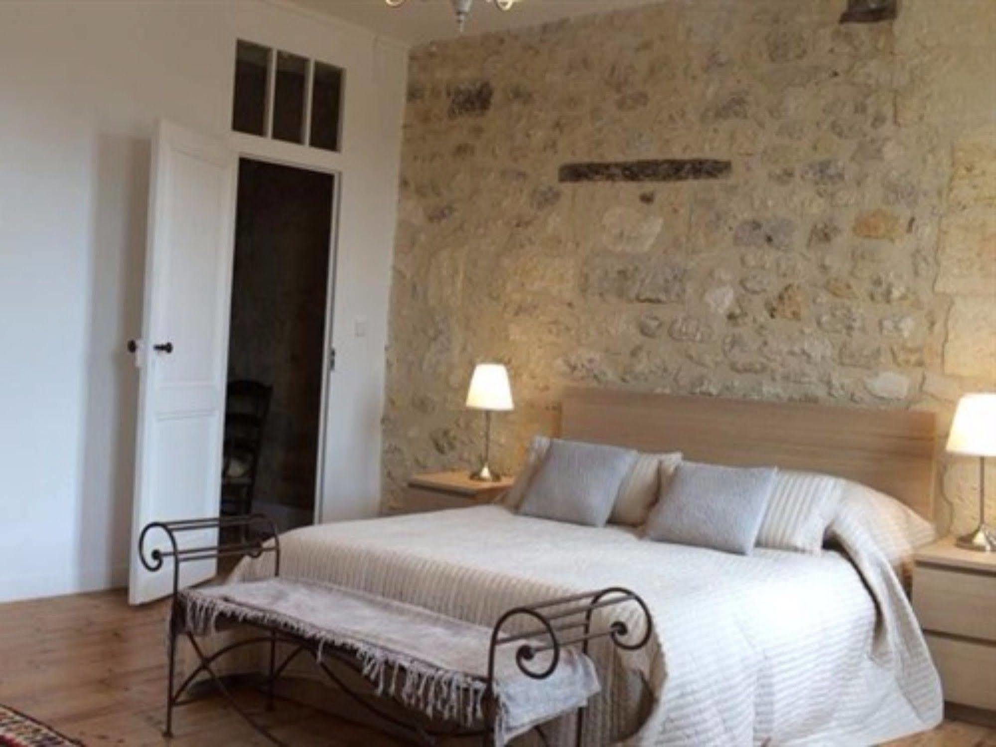 La Maison Colline Hotel Saint-Émilion Kültér fotó